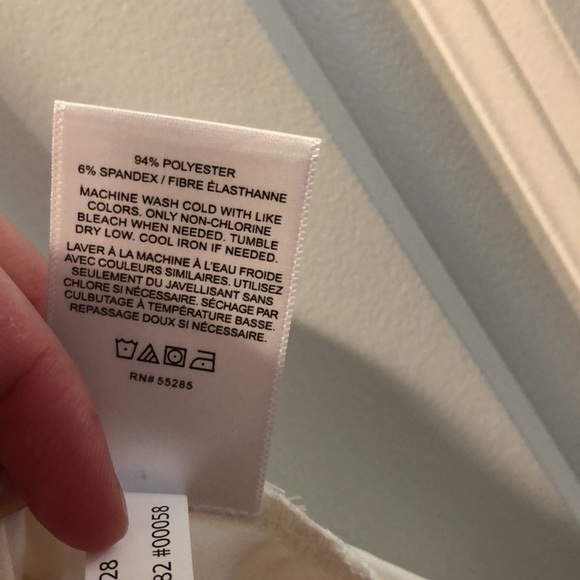 Express White Scoop Neck Top NWT Size XS - Picture 4 of 4